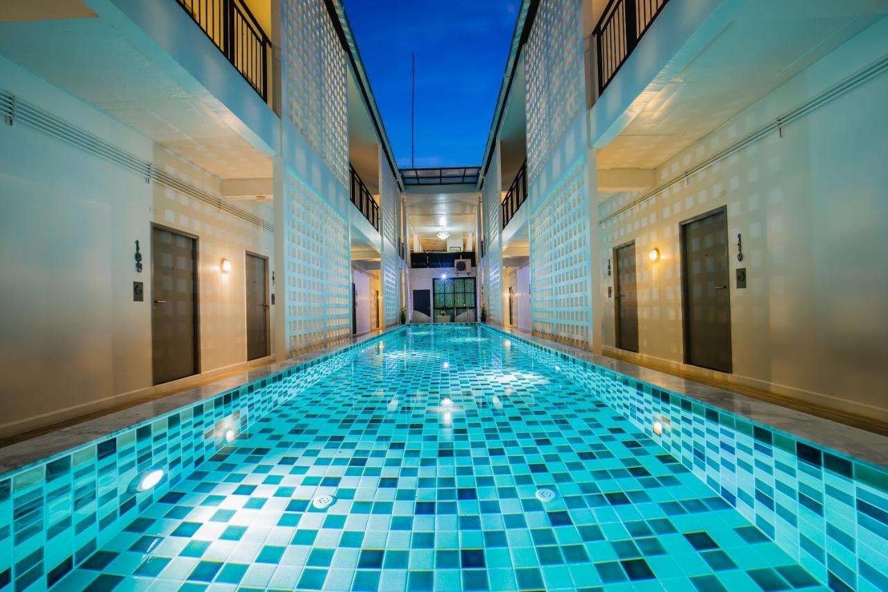 The Rubber Hotel Phuket Thalang Exterior foto