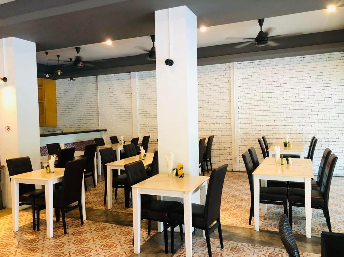 The Rubber Hotel Phuket Thalang Exterior foto